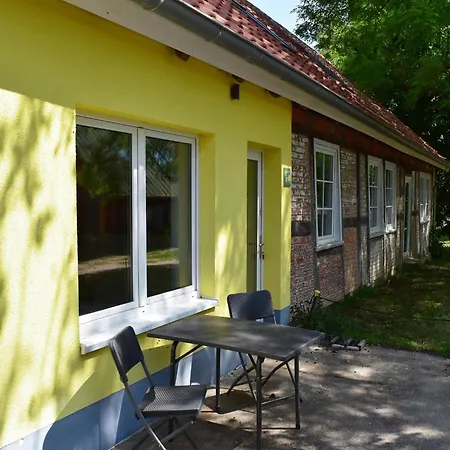Reihenhaus Margerite In Lohmen Semesterbostad *